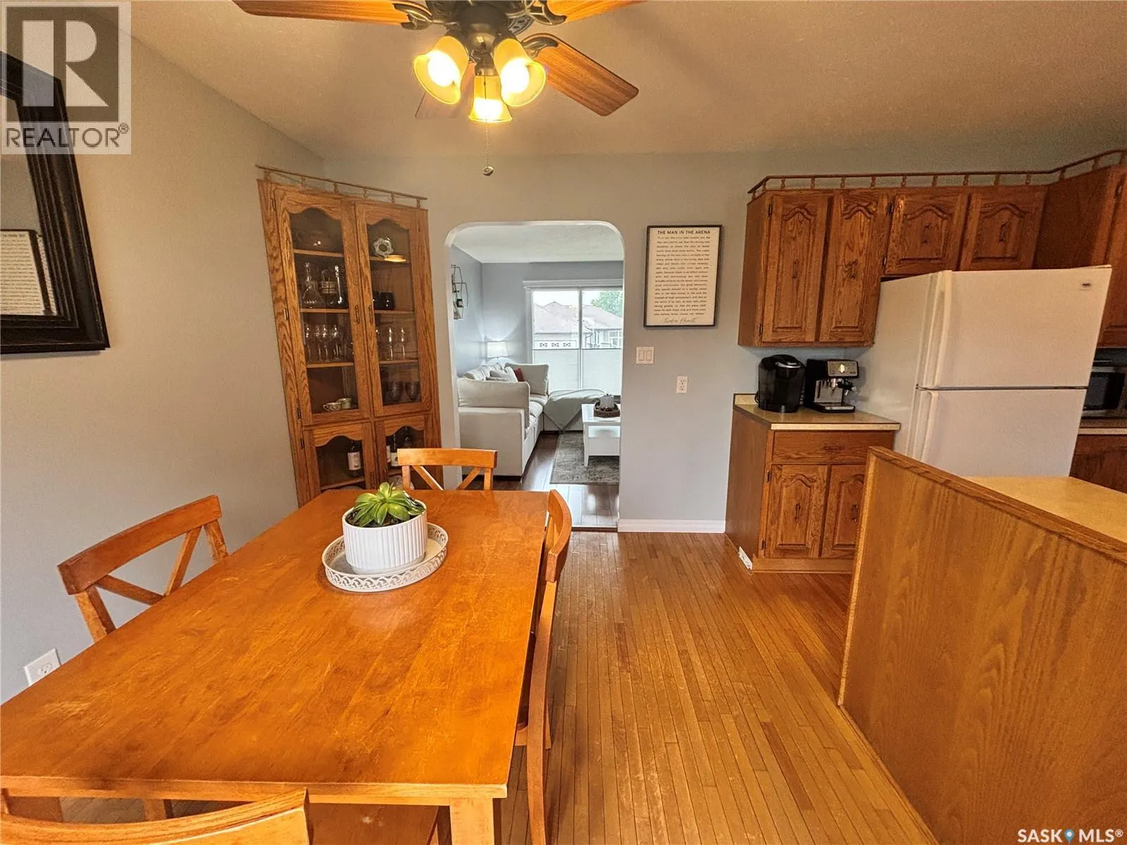 47 Howard CRESCENT