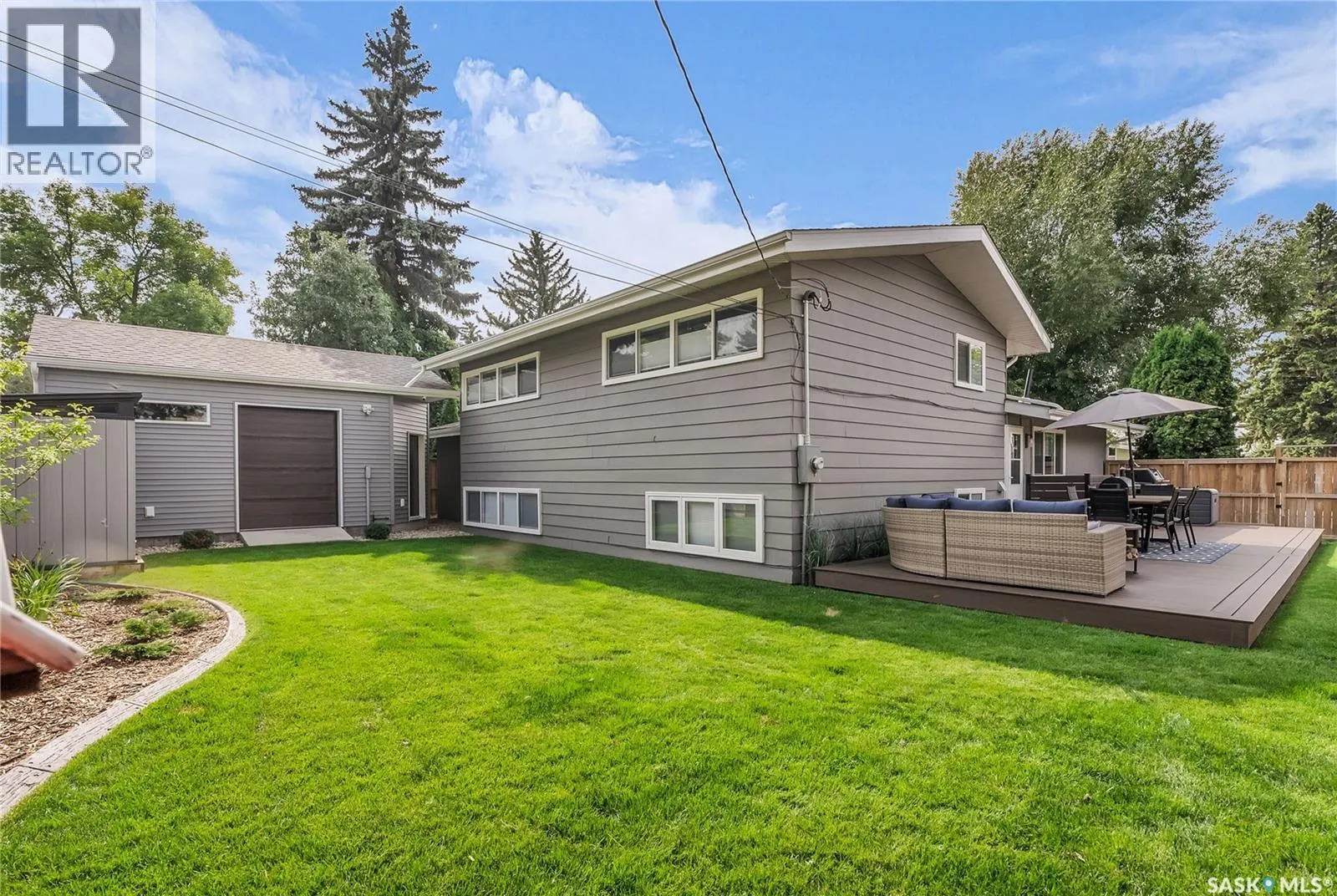 30 Simpson CRESCENT