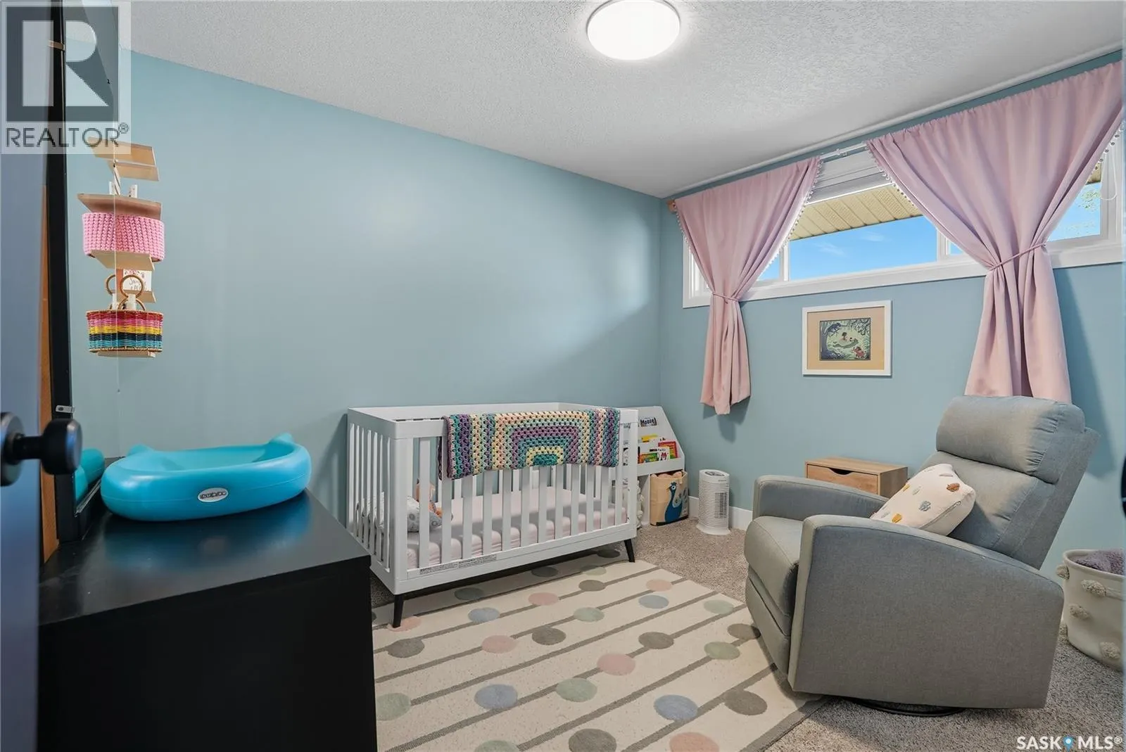 30 Simpson CRESCENT