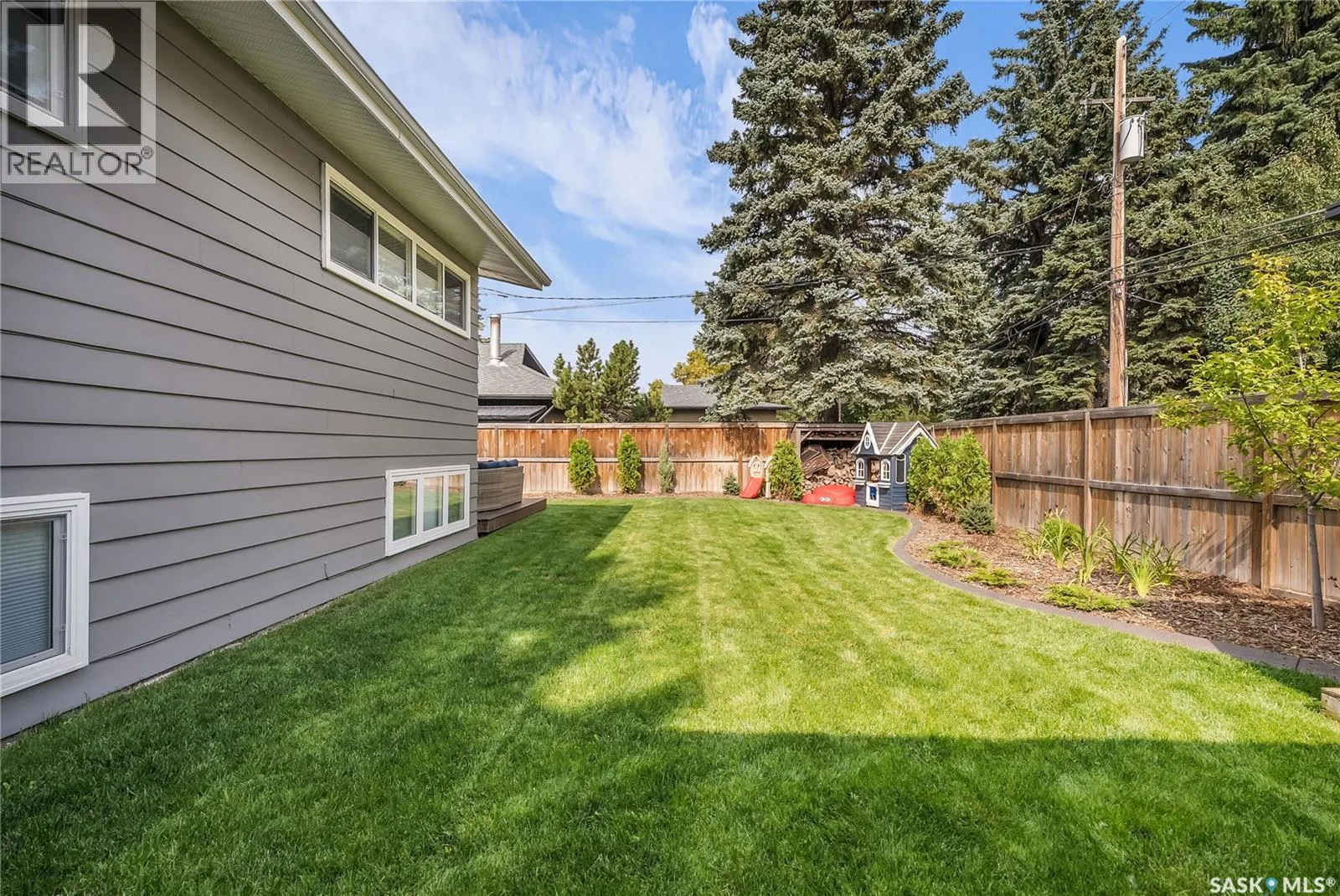 30 Simpson CRESCENT