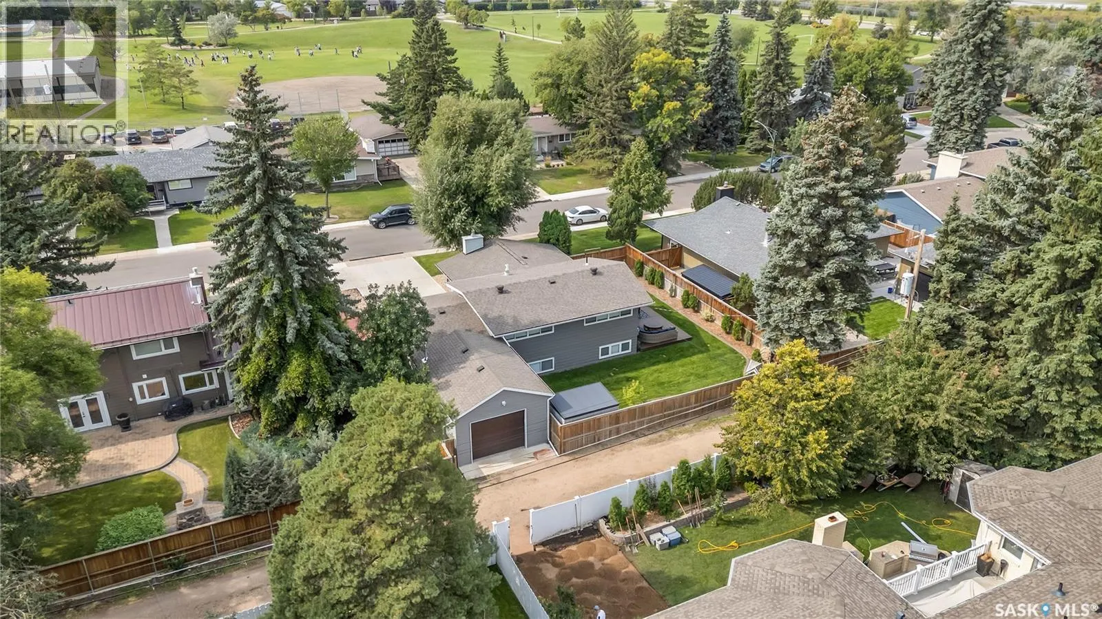 30 Simpson CRESCENT