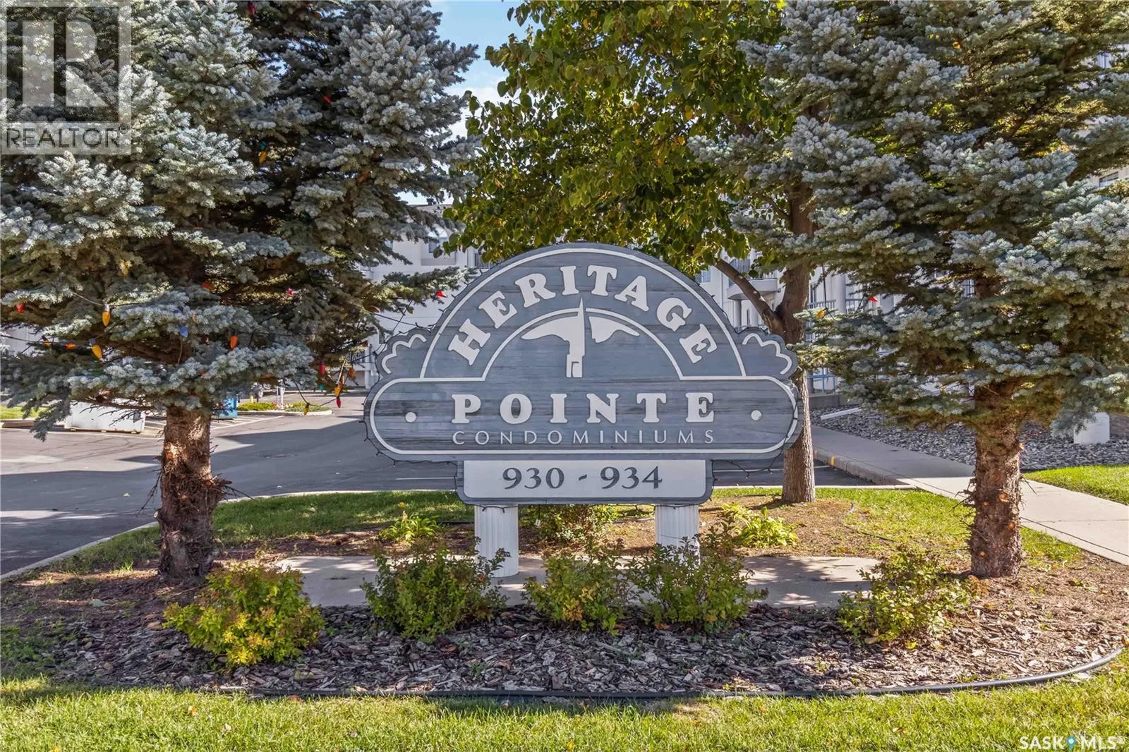 205 930 Heritage VIEW