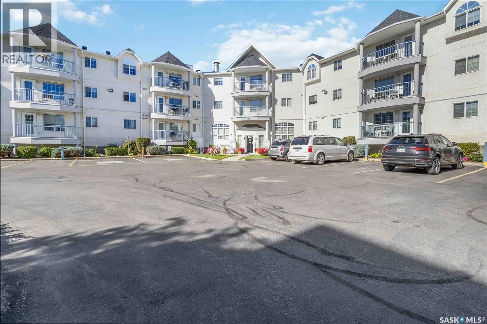 205 930 Heritage VIEW
