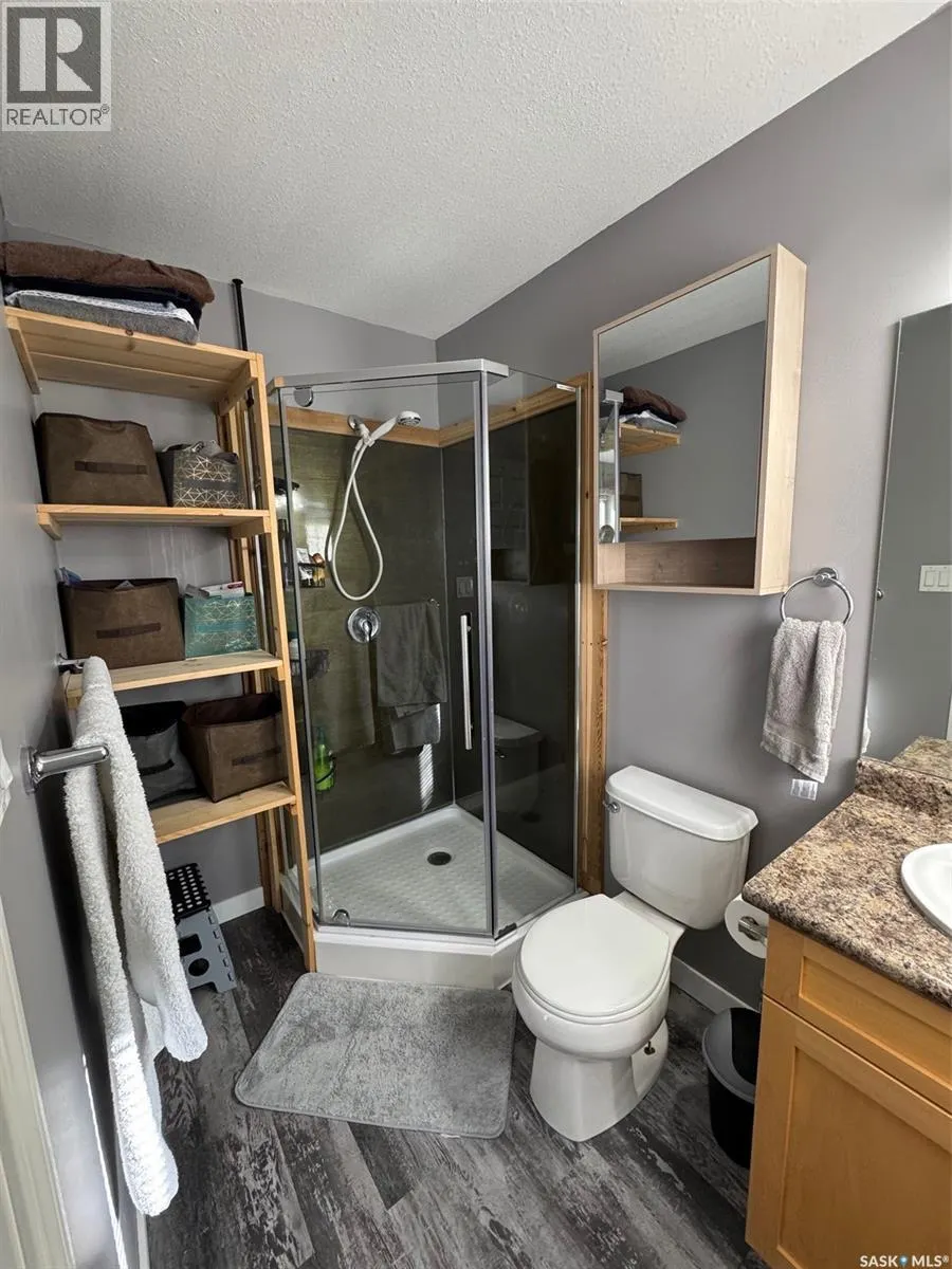 A 200 111th STREET W