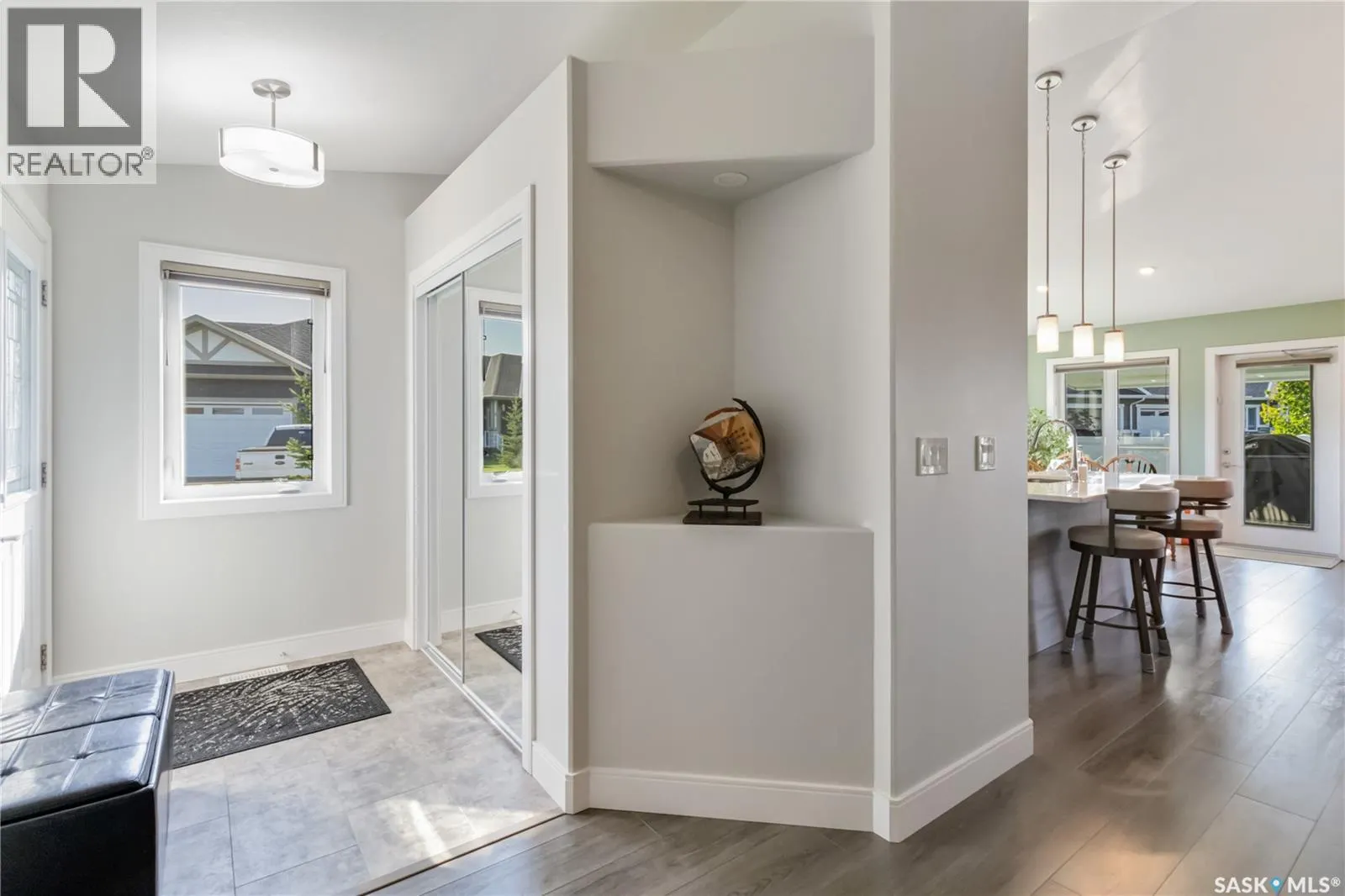 5 435 Palmer CRESCENT