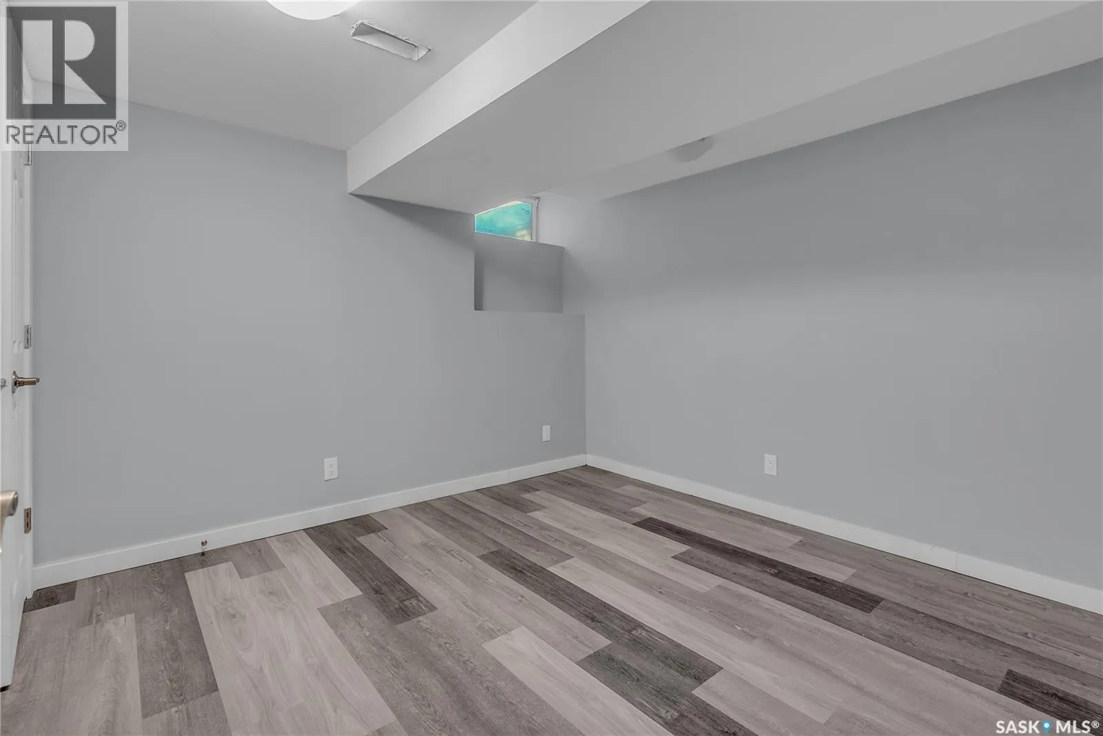 112 27th STREET
