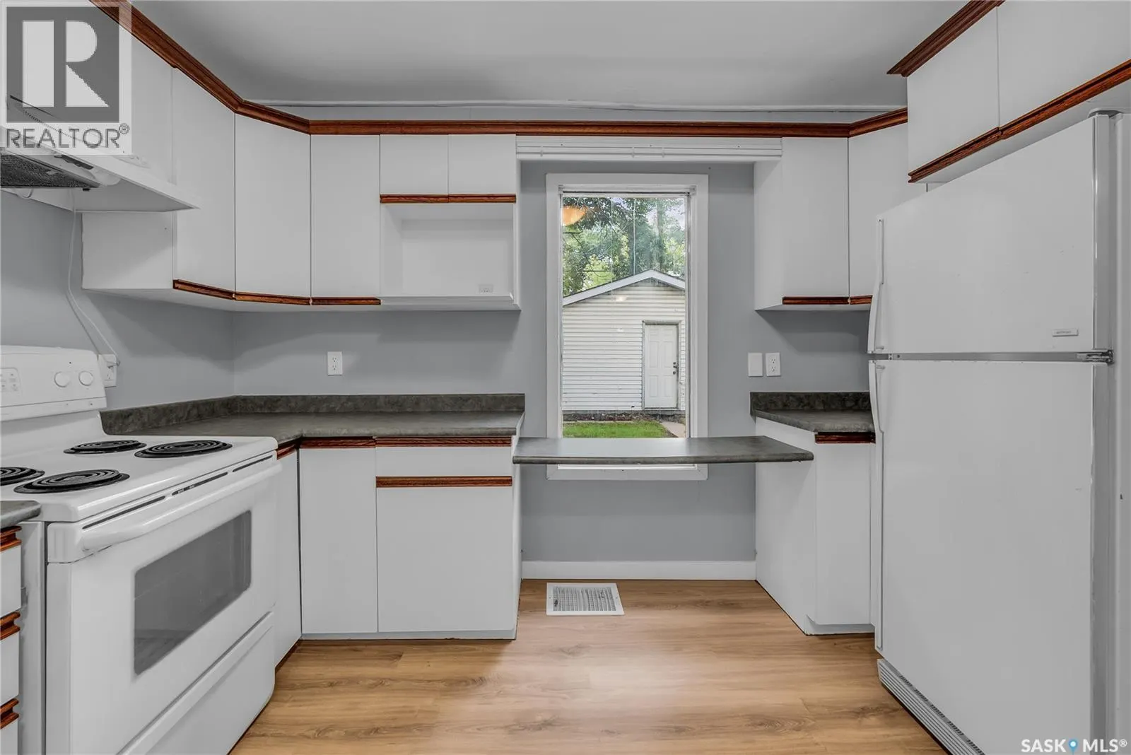 112 27th STREET