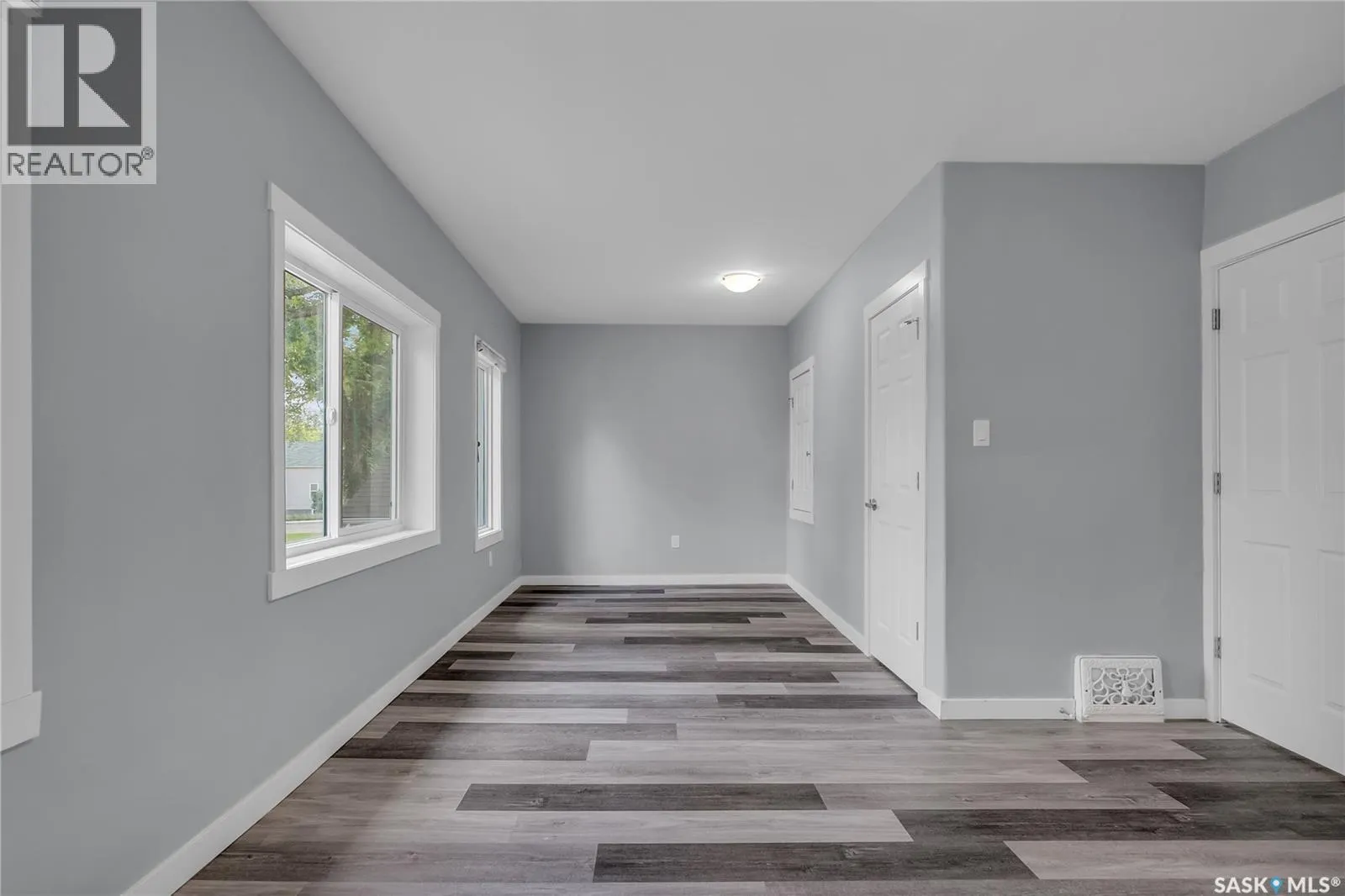 112 27th STREET