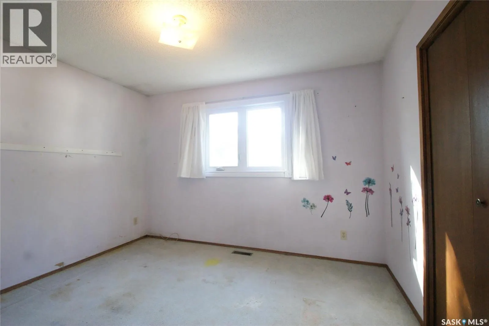 402 McKercher DRIVE