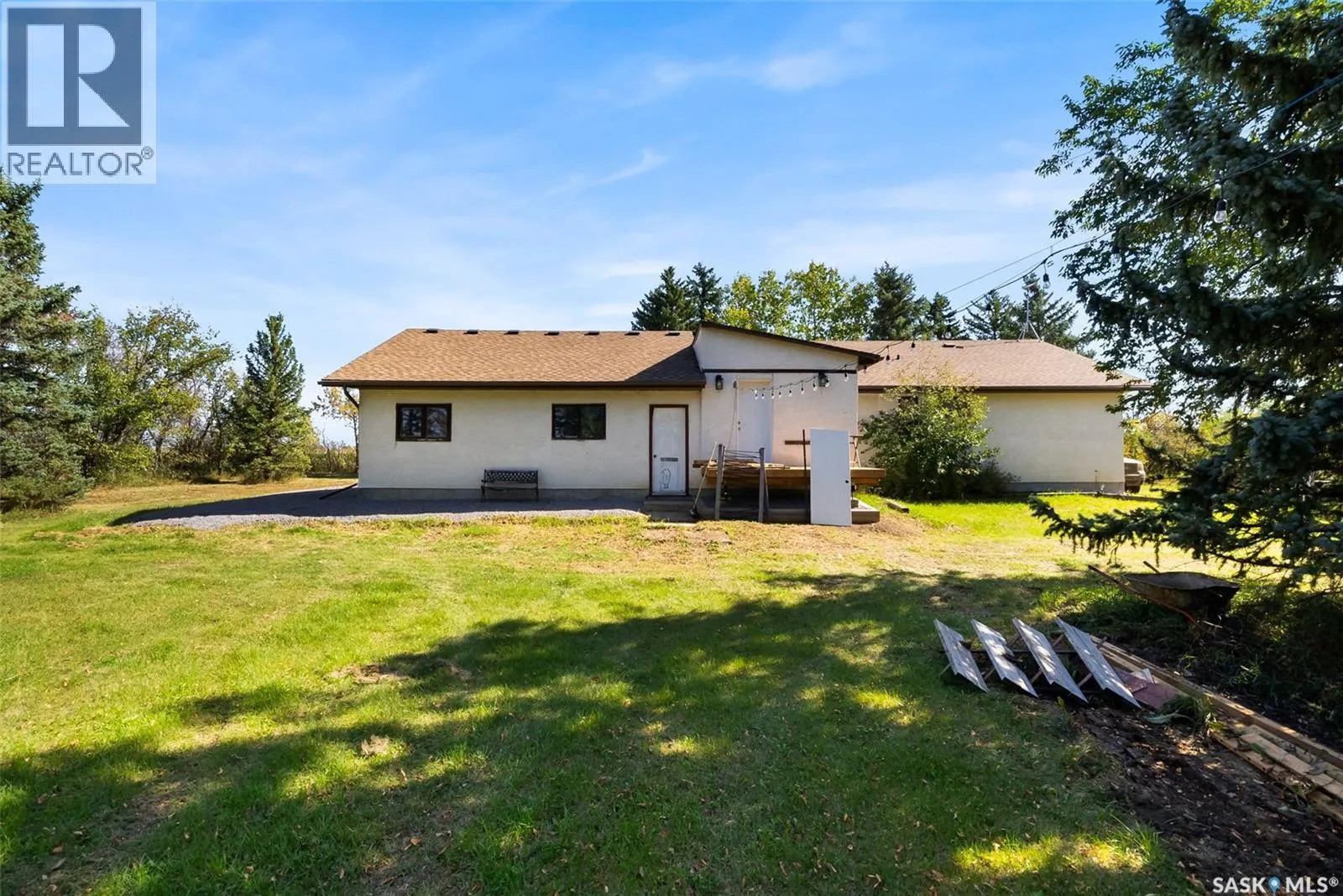 Johannsen Acreage