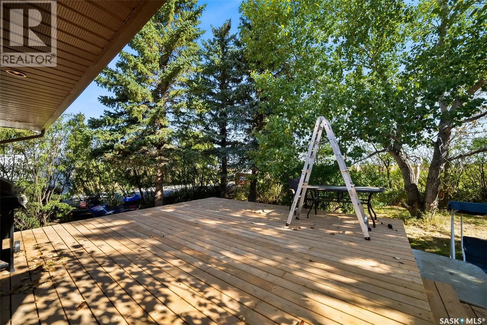Johannsen Acreage
