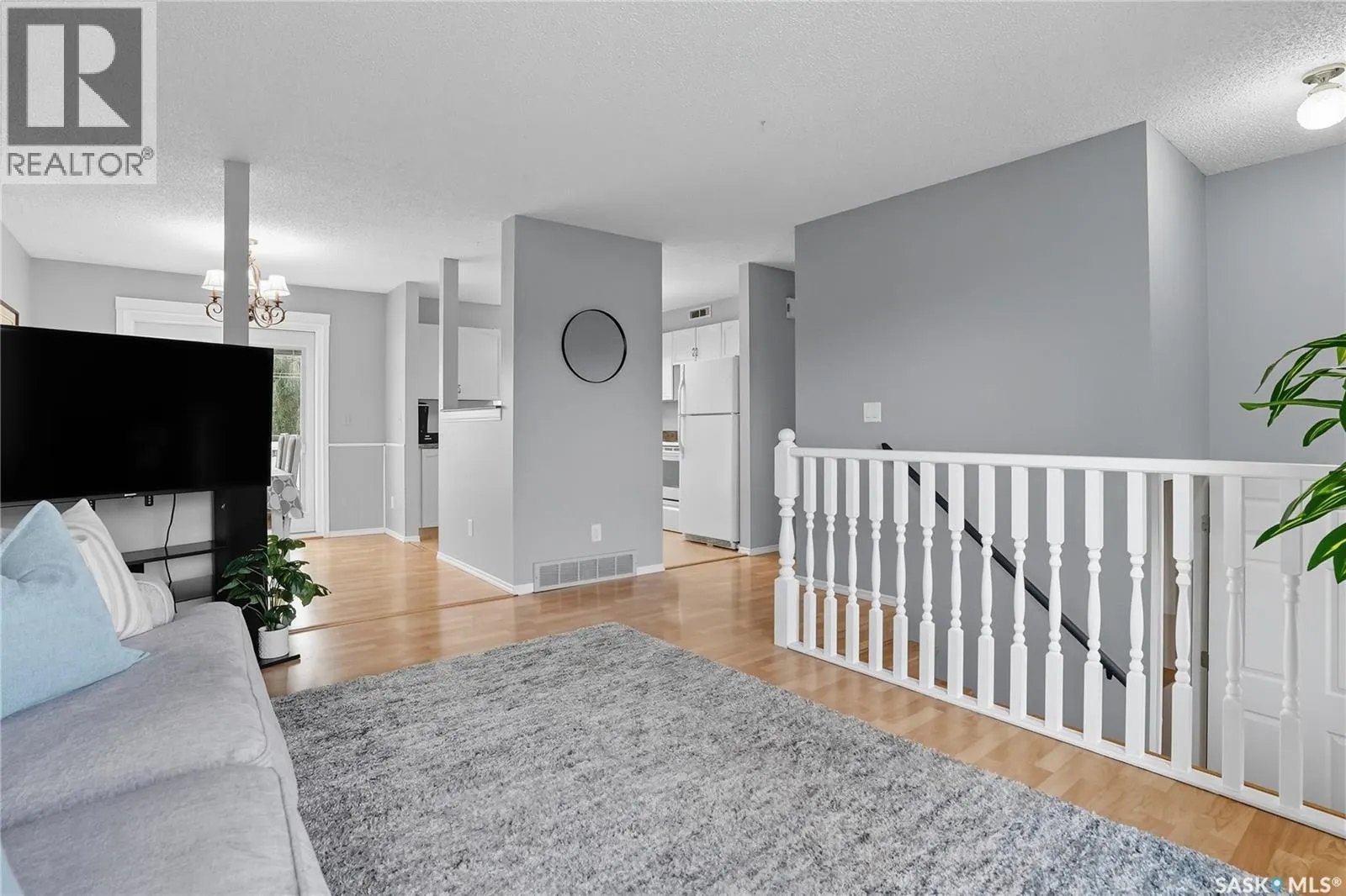 418 5th STREET S
