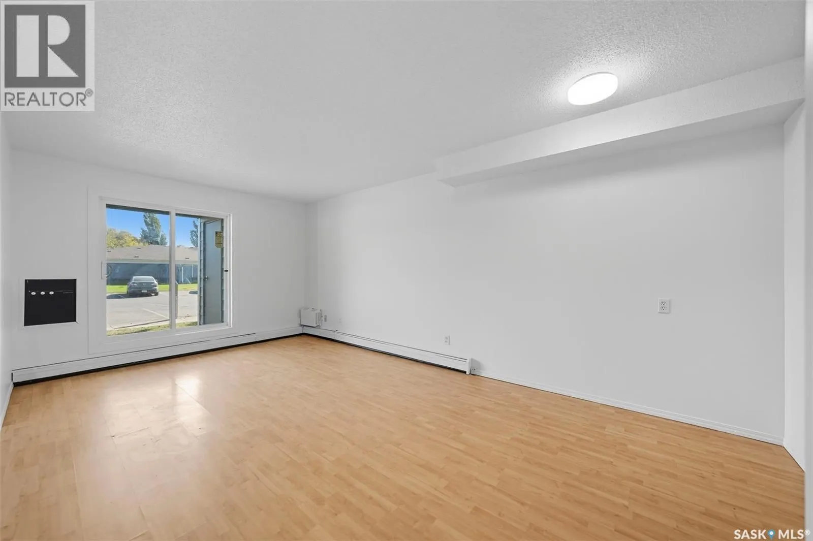 1114 425 115th STREET E