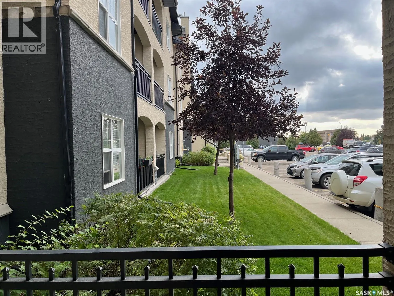 117 1610 Dakota DRIVE