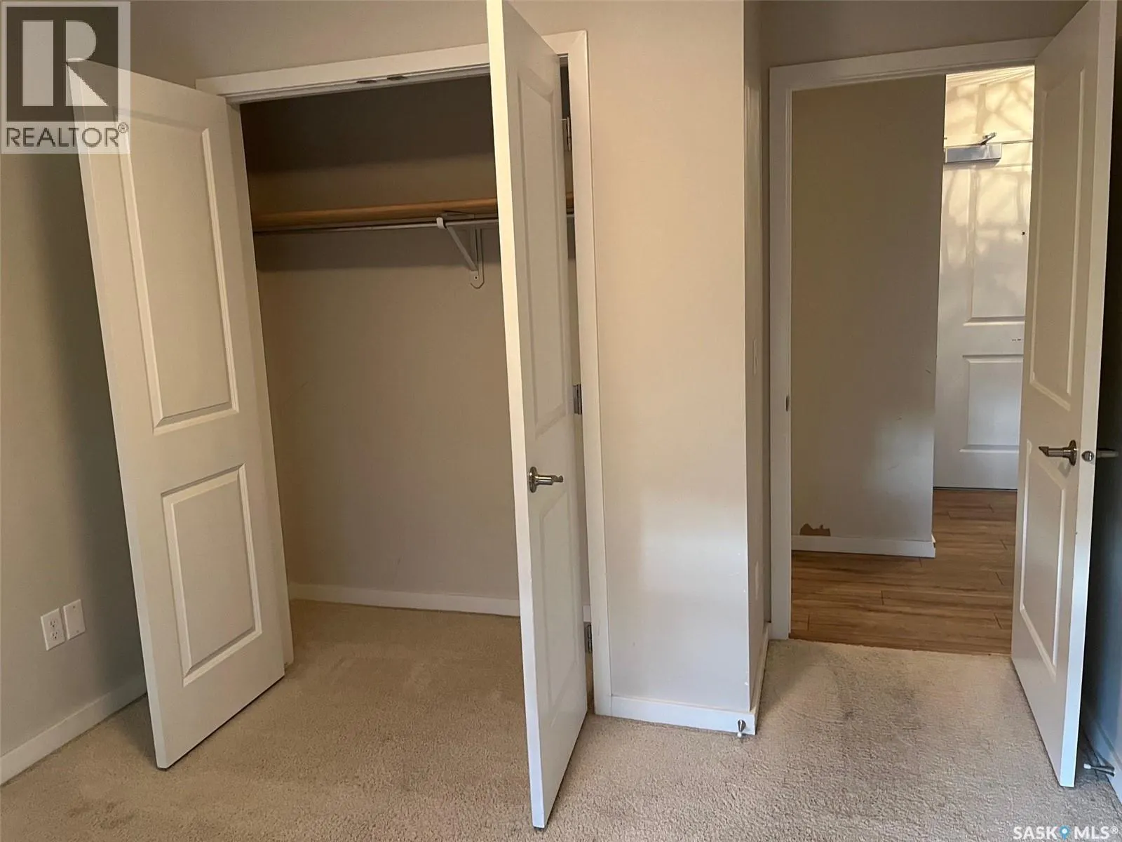 117 1610 Dakota DRIVE