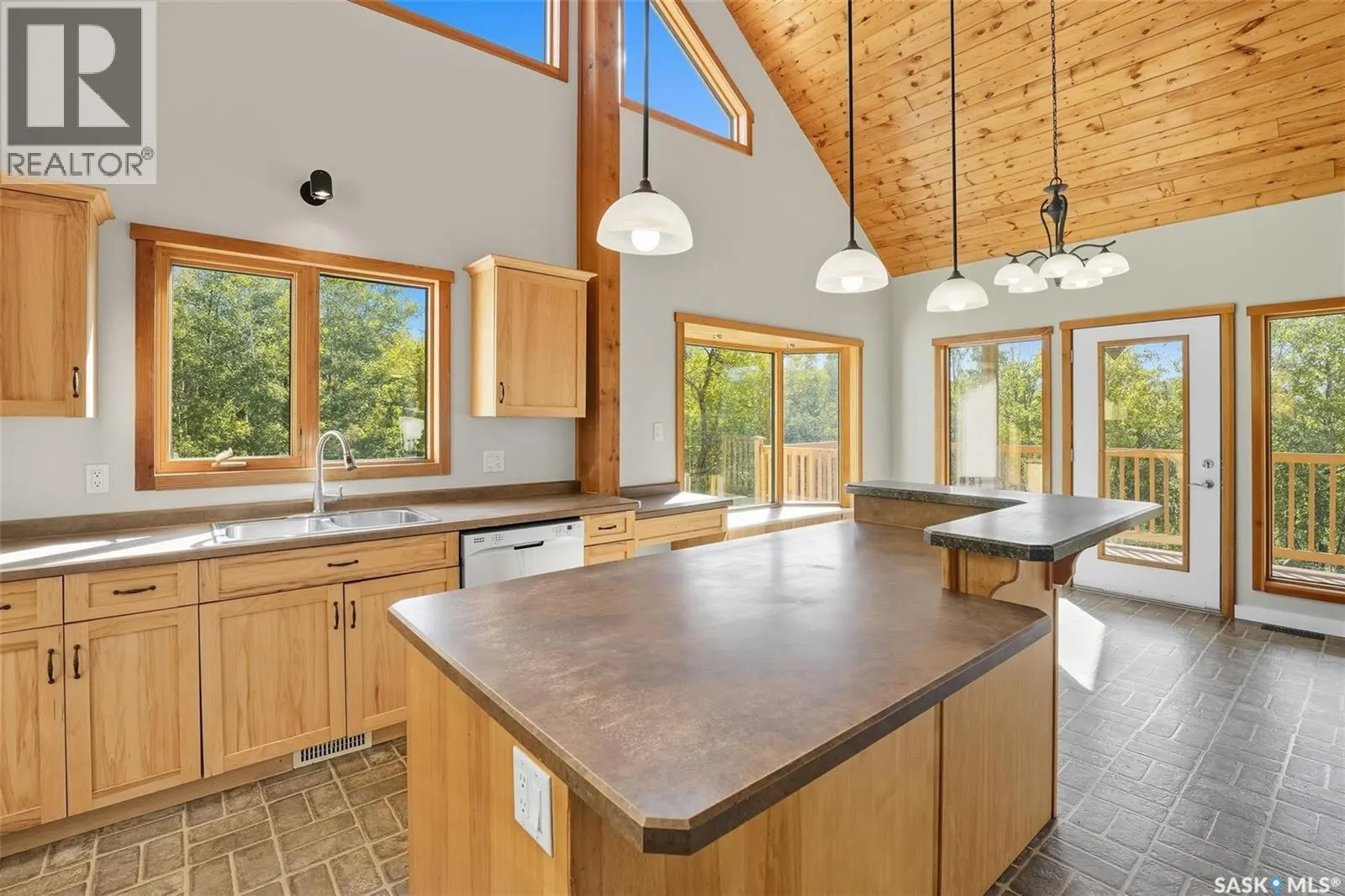 25 Discovery ROAD