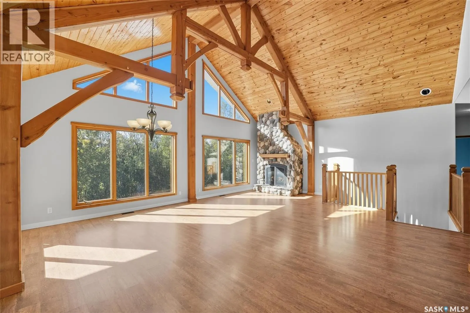 25 Discovery ROAD