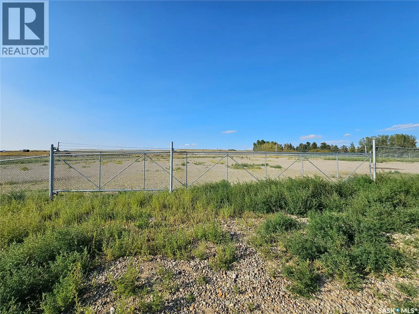 2687 North Service ROAD W