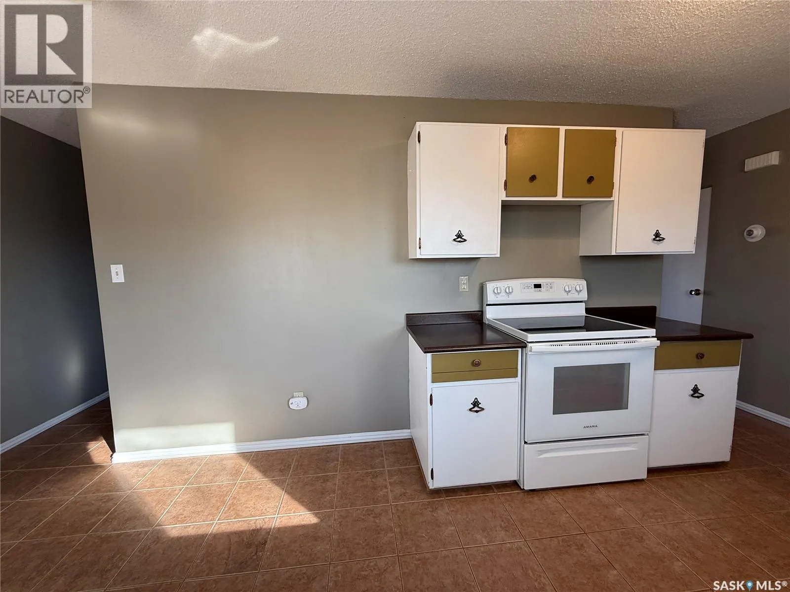 7A Maple PLACE
