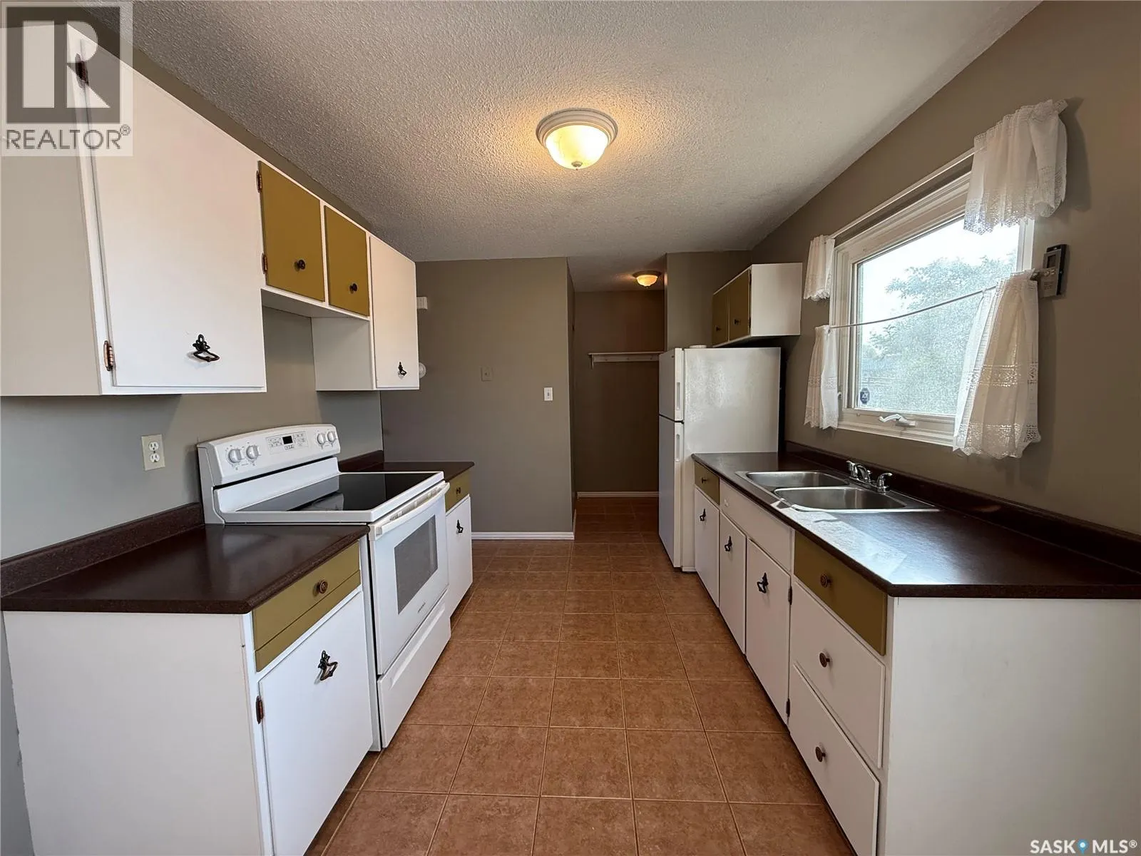 7A Maple PLACE