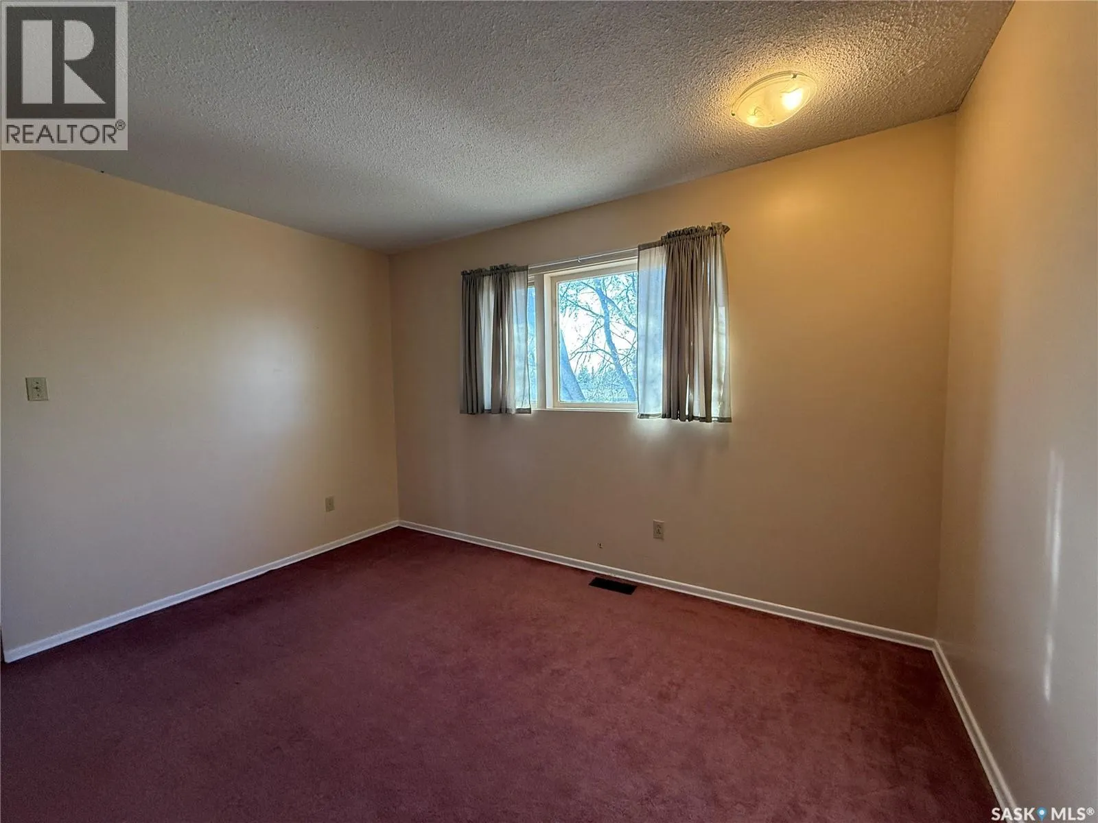 7A Maple PLACE