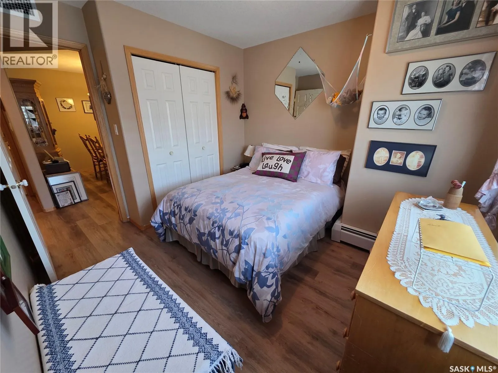 307 230 Lister Kaye CRESCENT