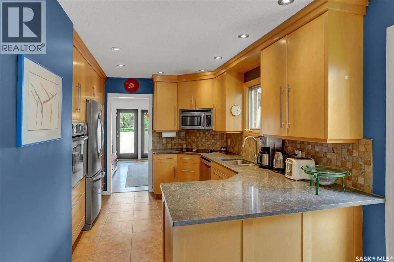 1102 Gryphons WALK