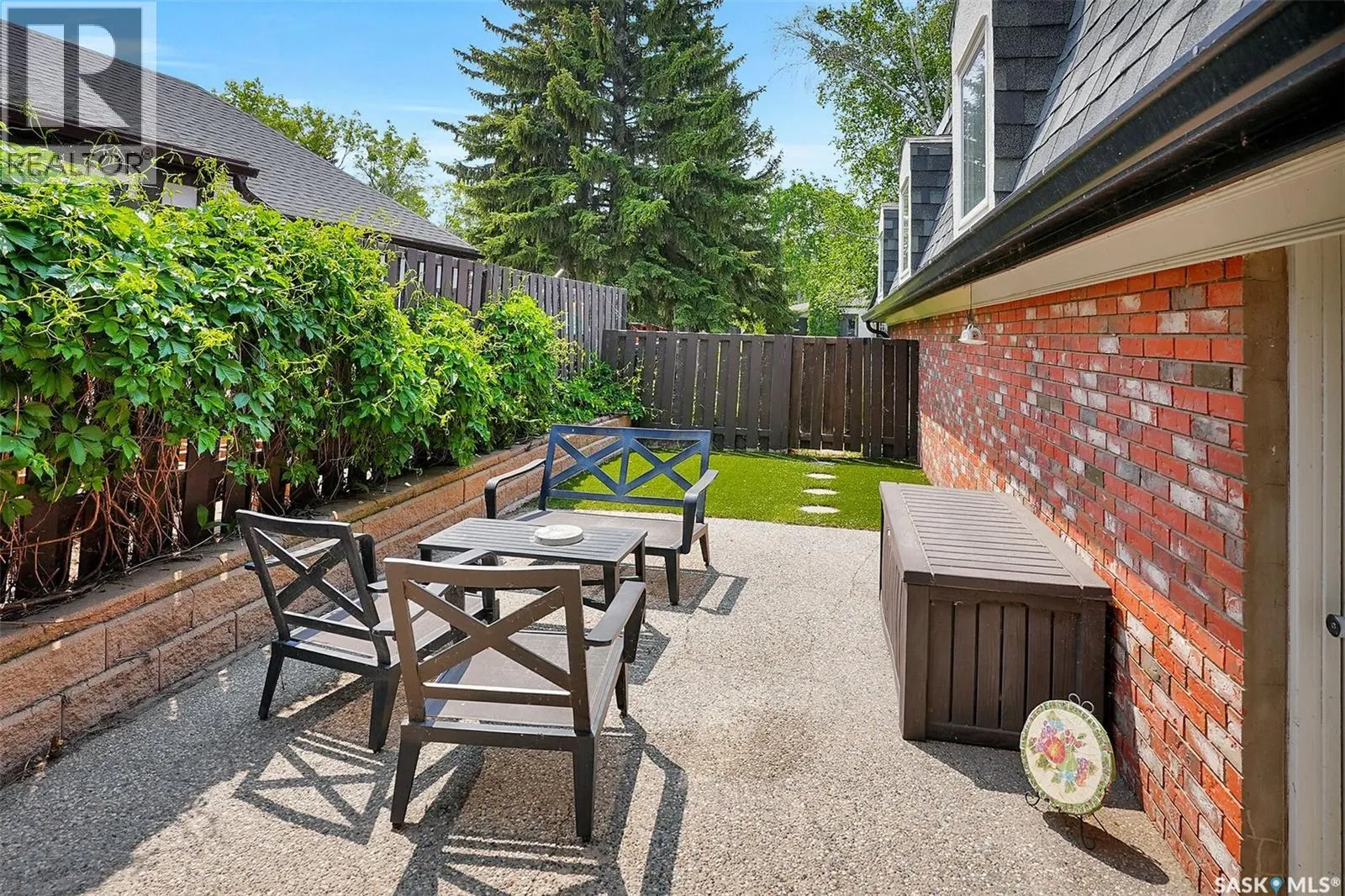1102 Gryphons WALK