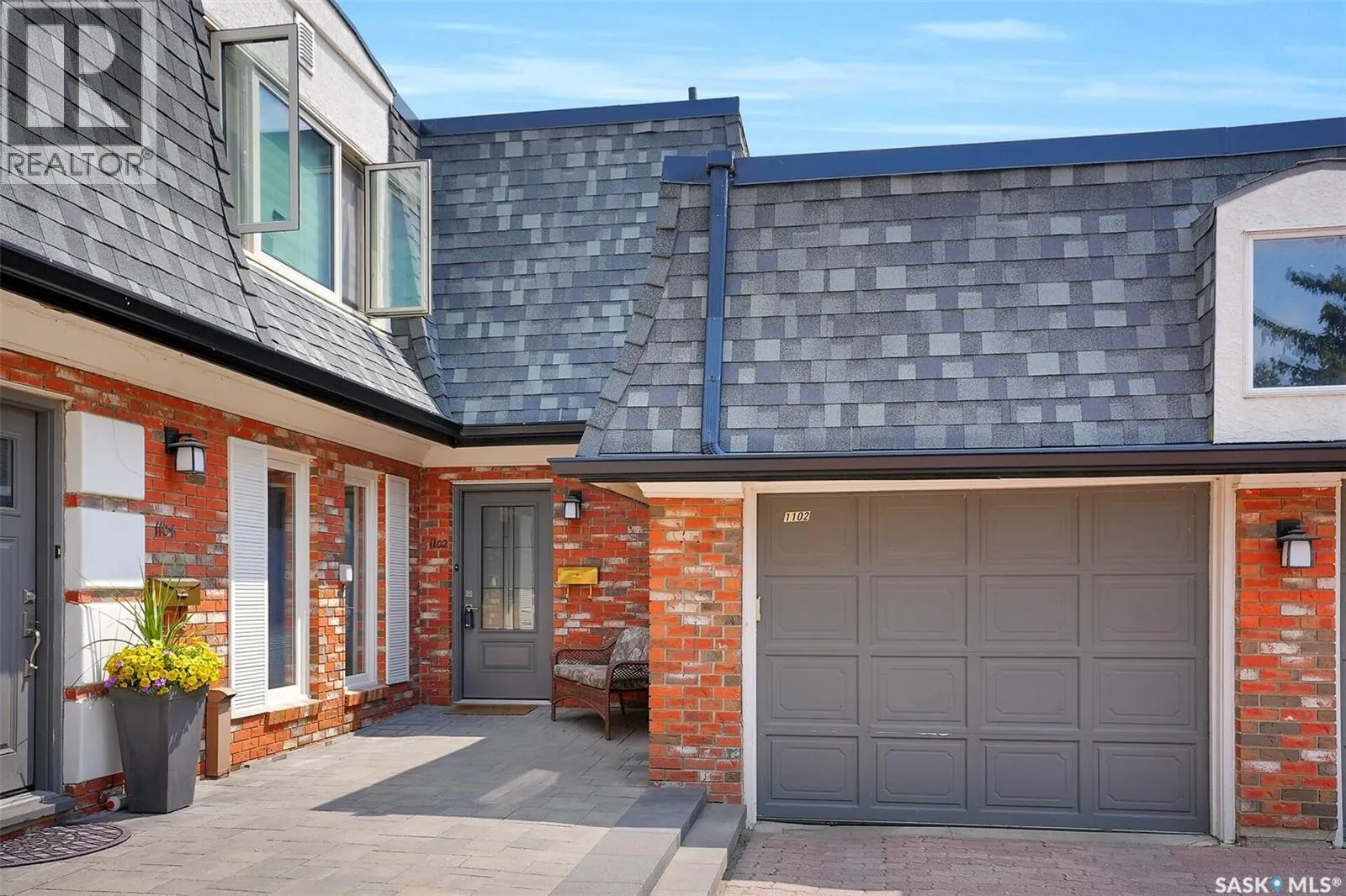 1102 Gryphons WALK