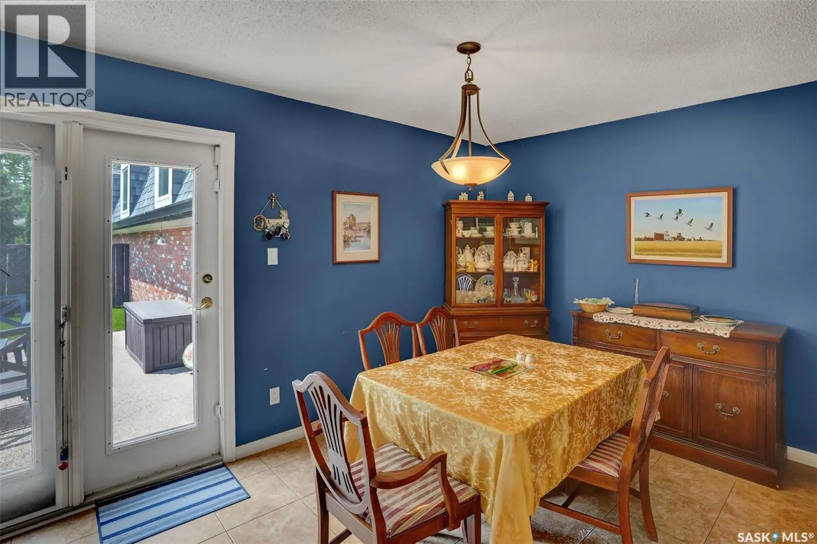 1102 Gryphons WALK