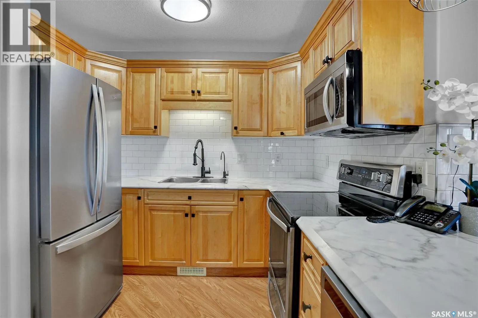 409 2885 Arens ROAD E