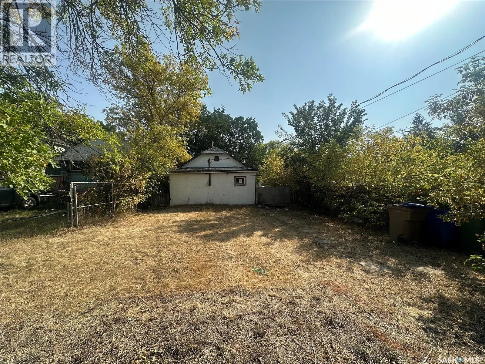 730 Cameron STREET