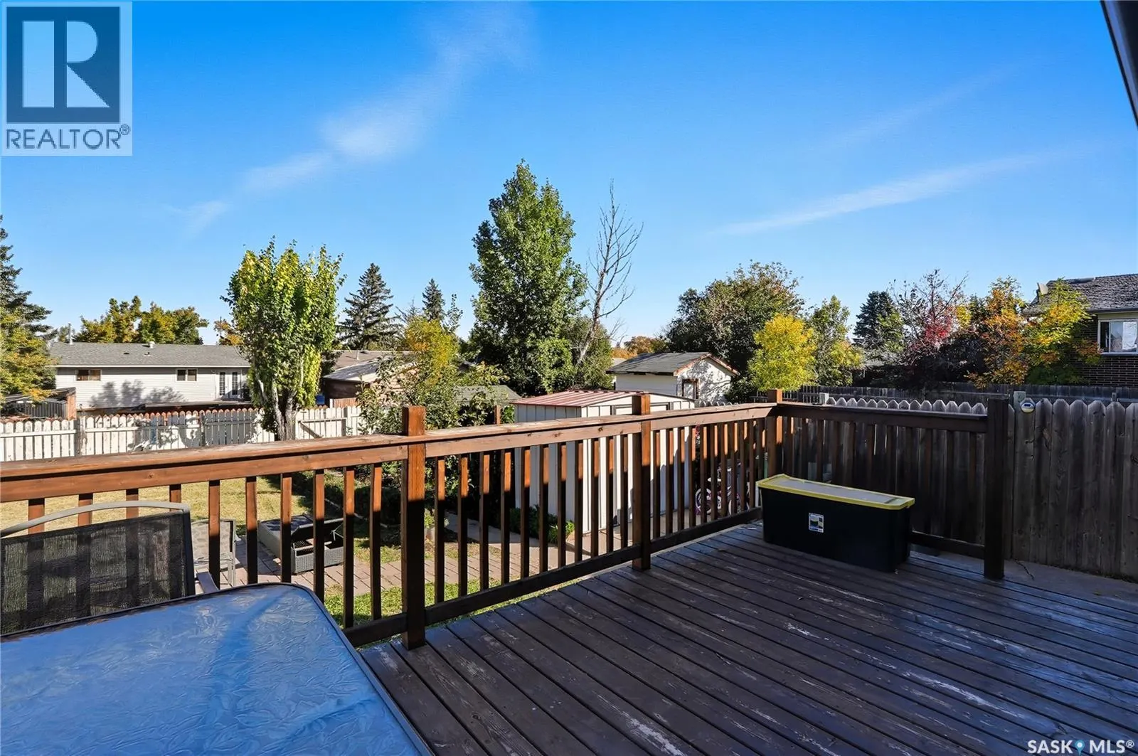 266 Lloyd CRESCENT