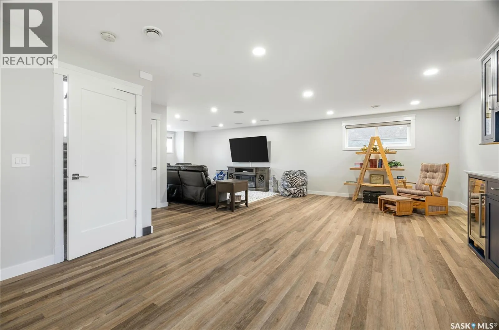 10 Diewold BAY