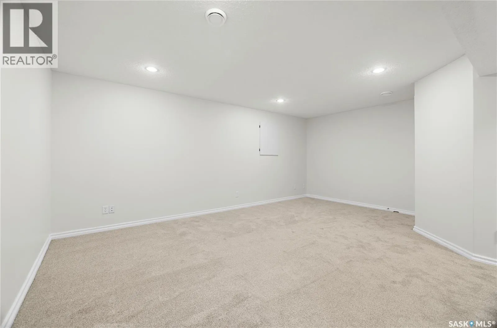 25 2400 Tell PLACE