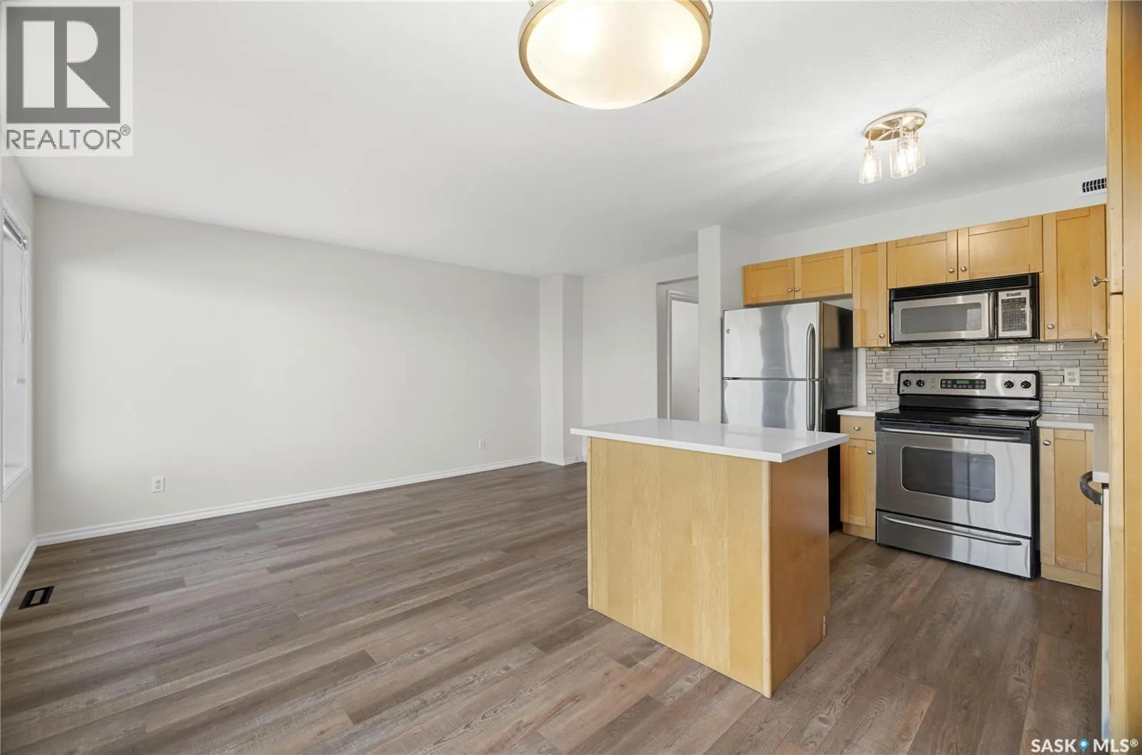 25 2400 Tell PLACE