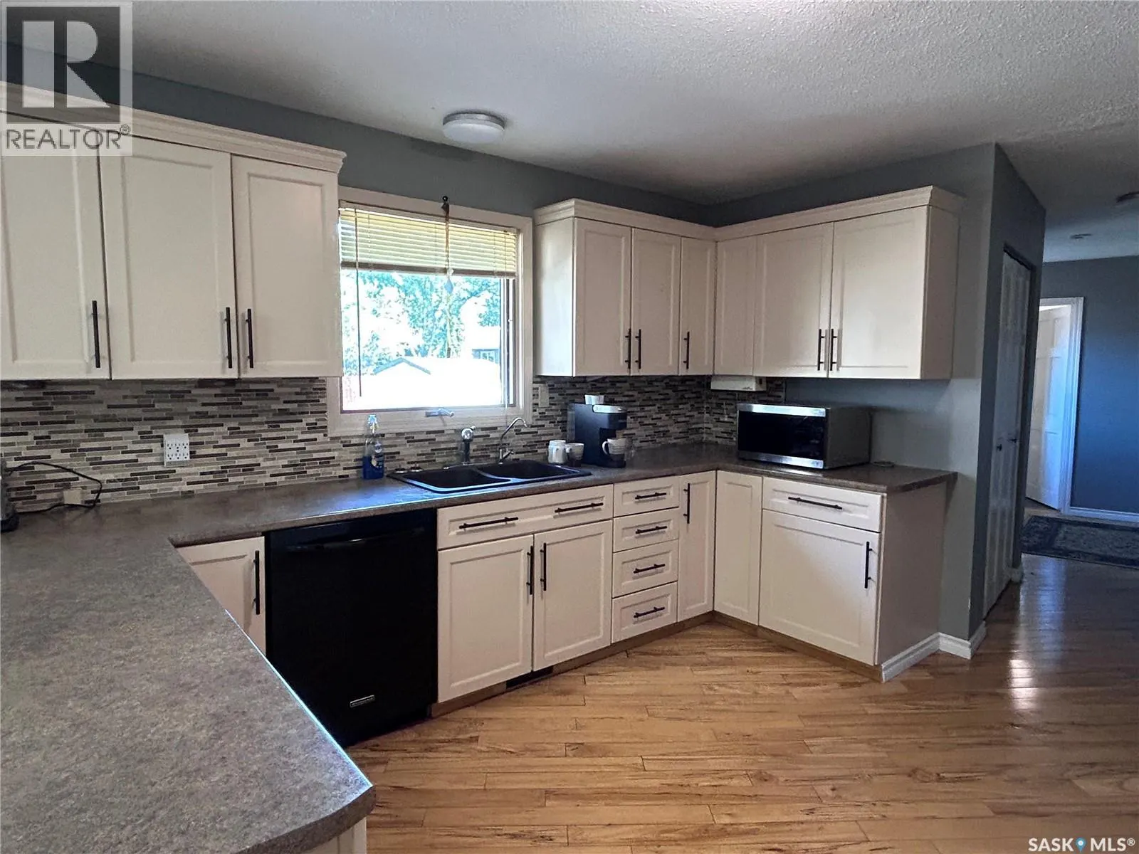2550 Cardinal CRESCENT