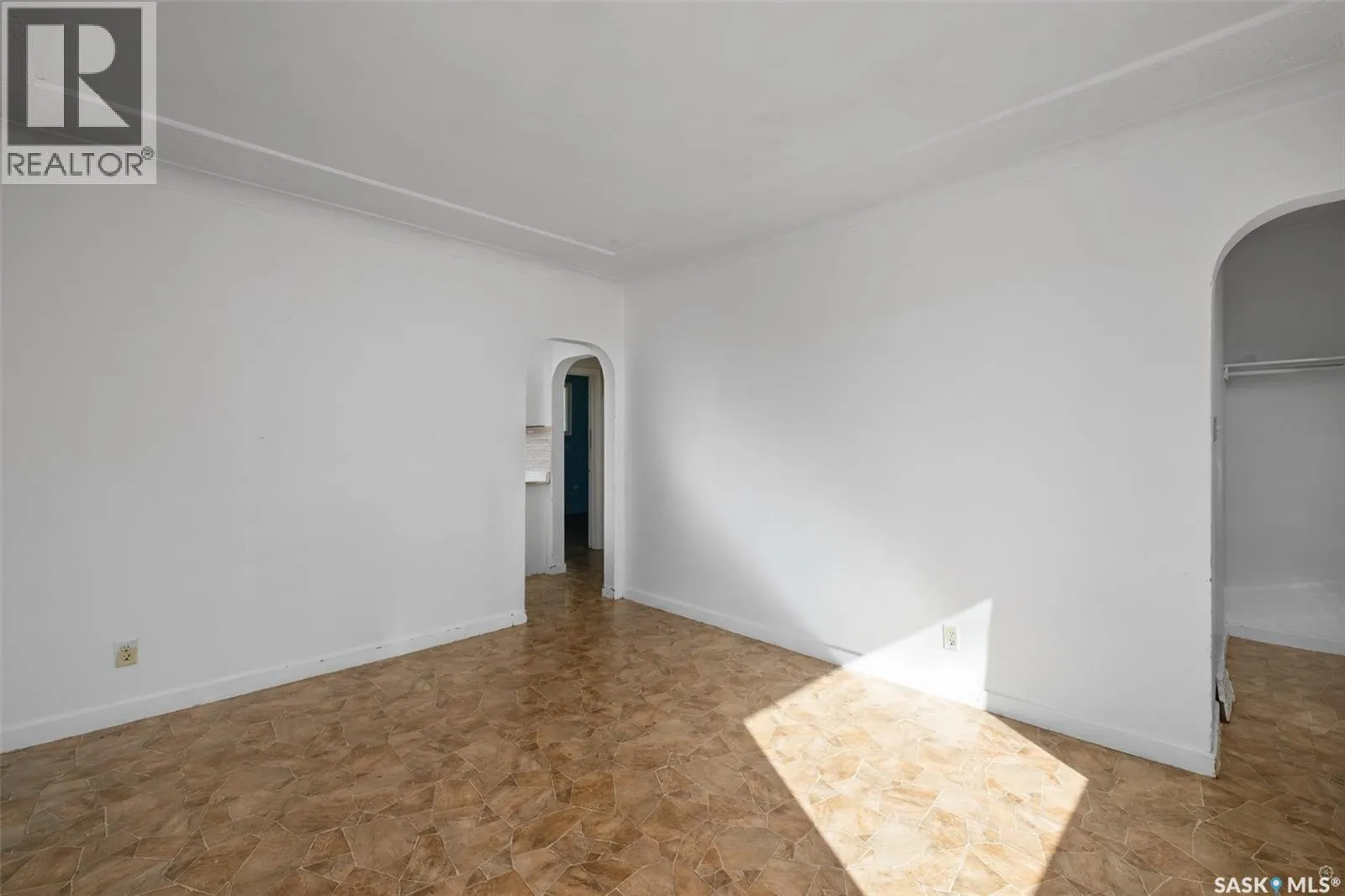 850 14th STREET W