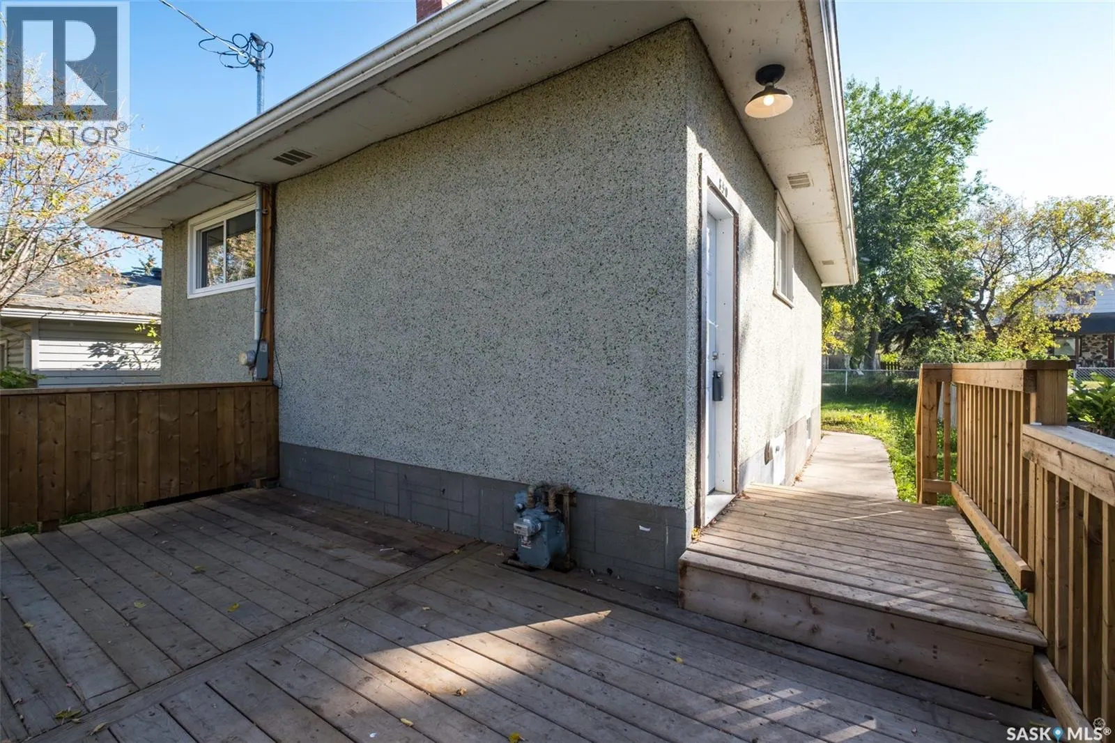 850 14th STREET W