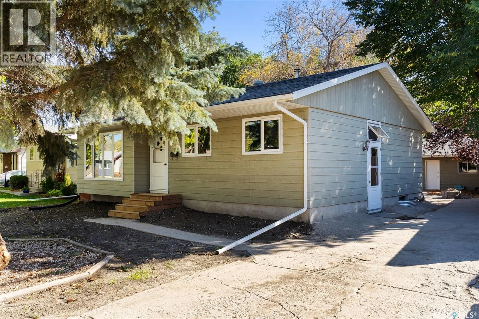 49 McCormick CRESCENT