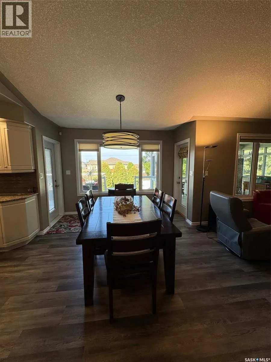 175 Janet PLACE