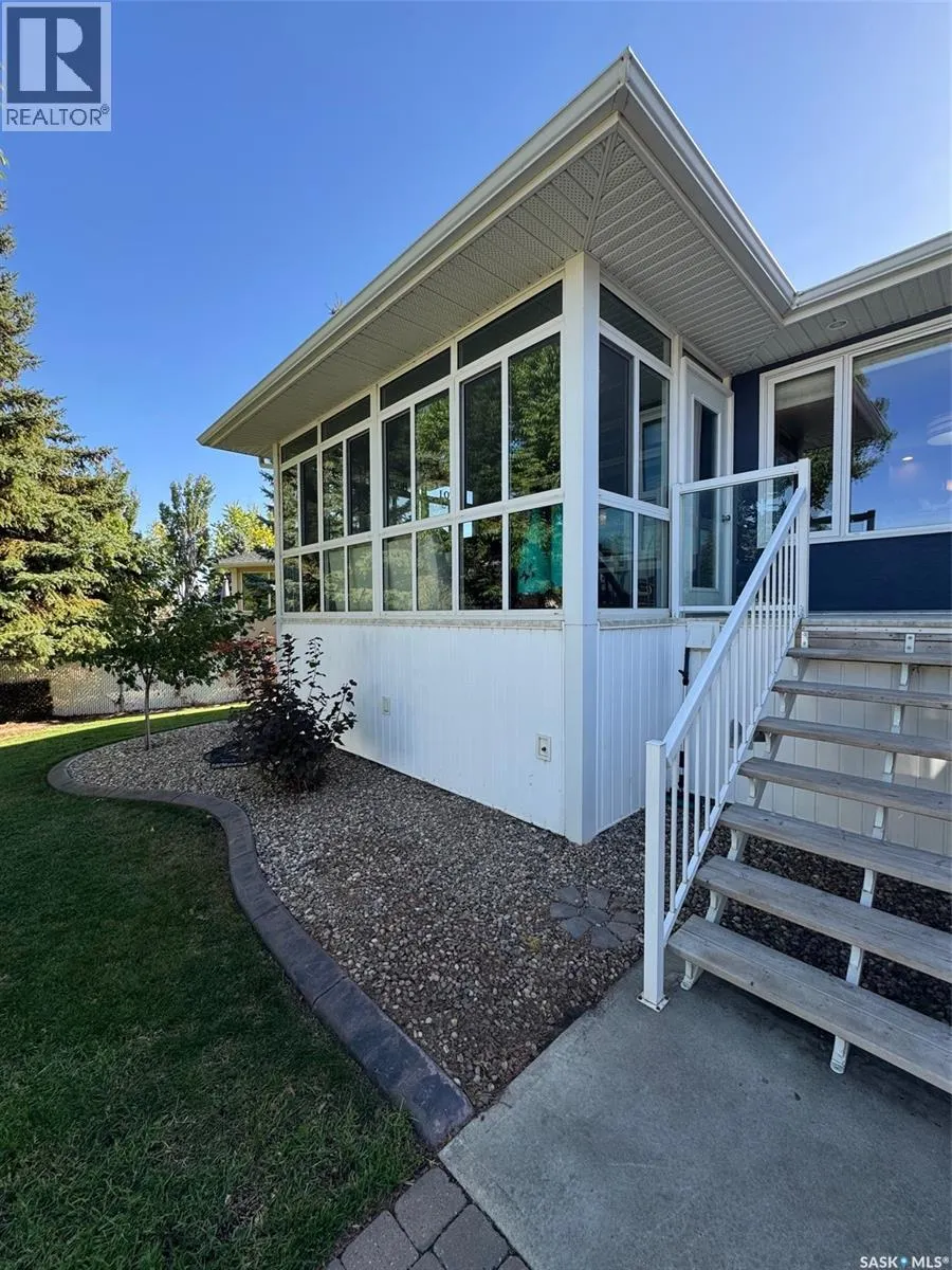 175 Janet PLACE