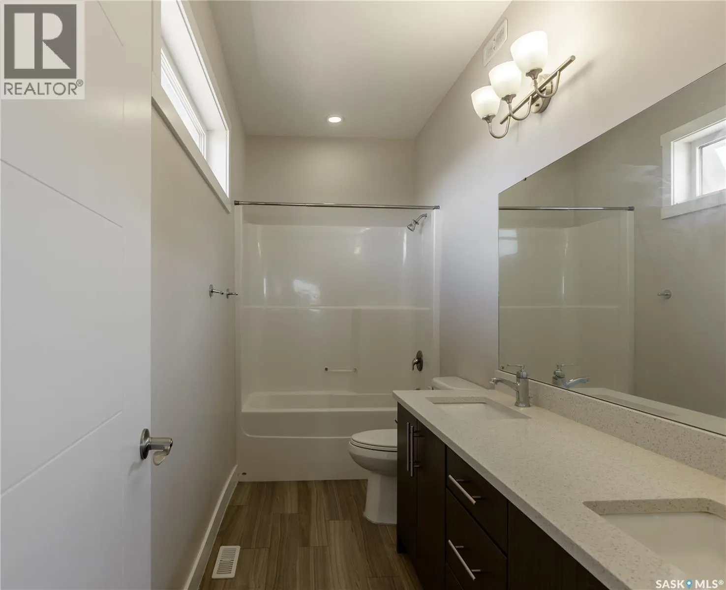 5707 Glide CRESCENT