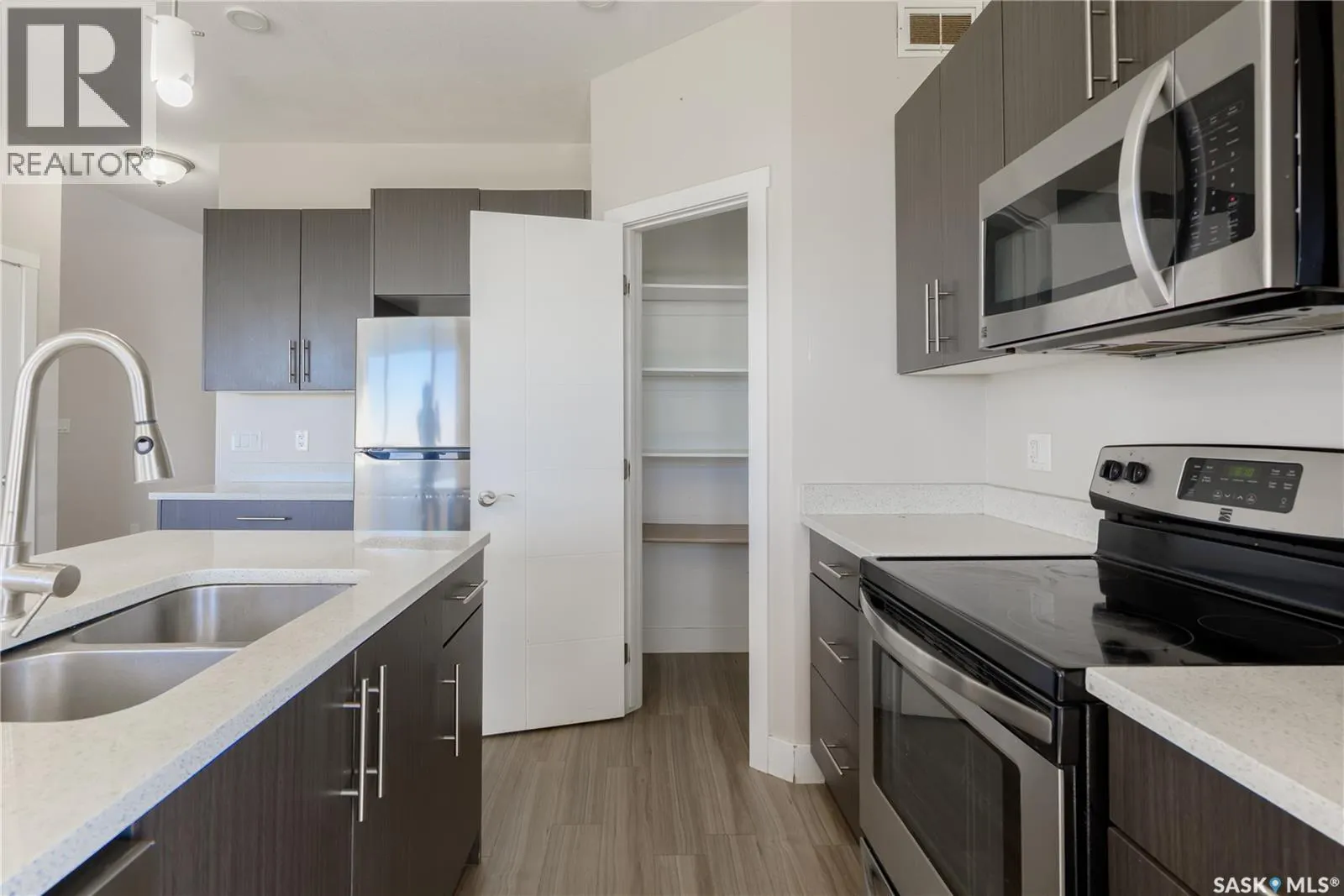 5707 Glide CRESCENT