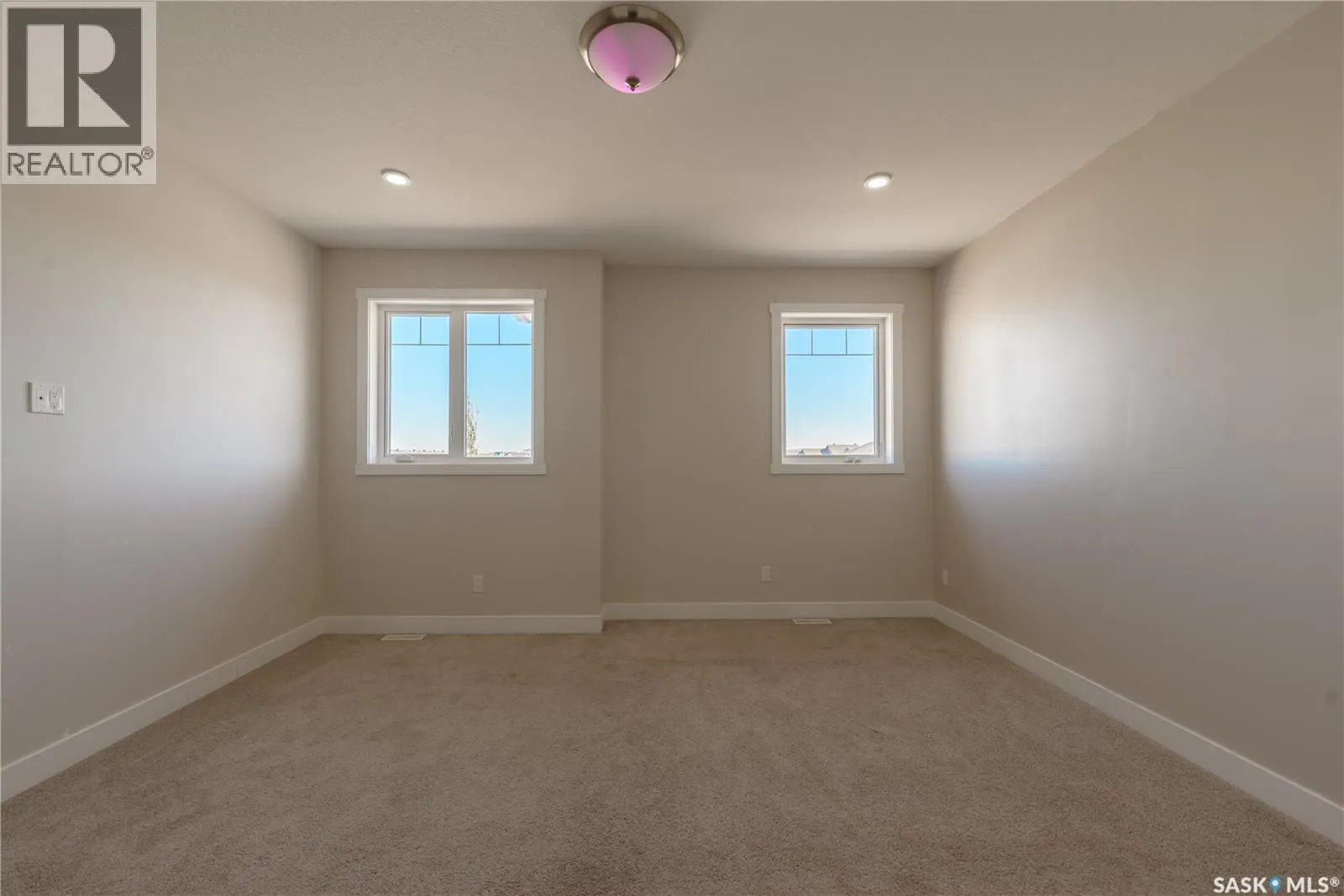5707 Glide CRESCENT