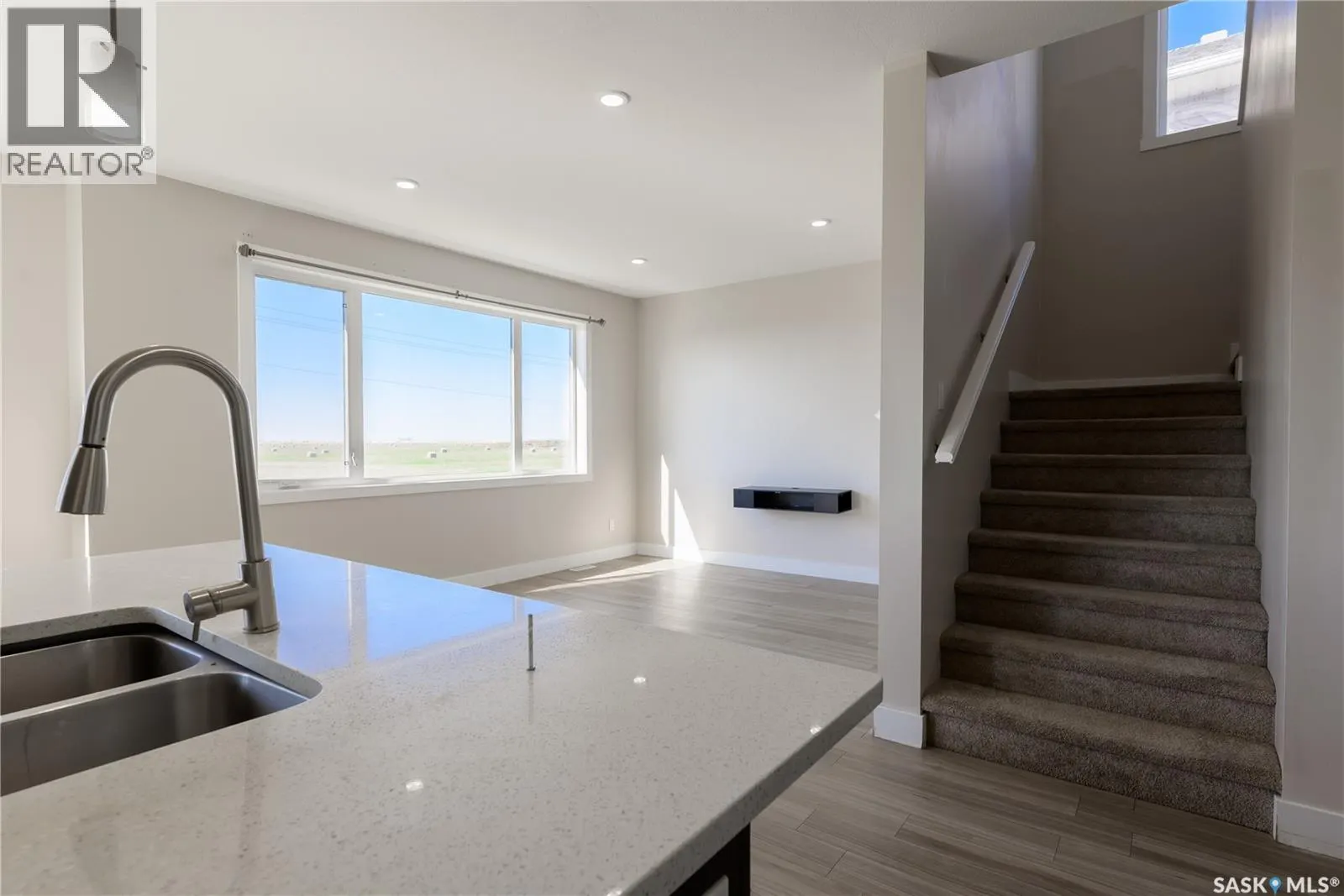 5707 Glide CRESCENT