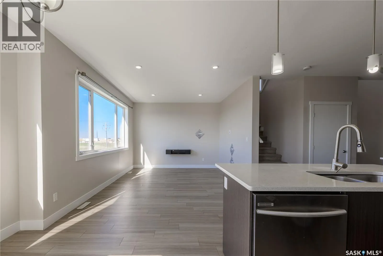 5707 Glide CRESCENT