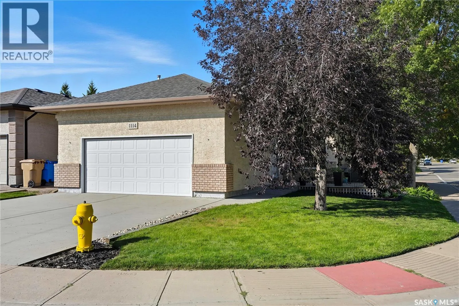 1114 Degelman DRIVE