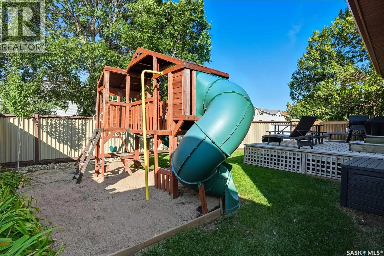 1114 Degelman DRIVE