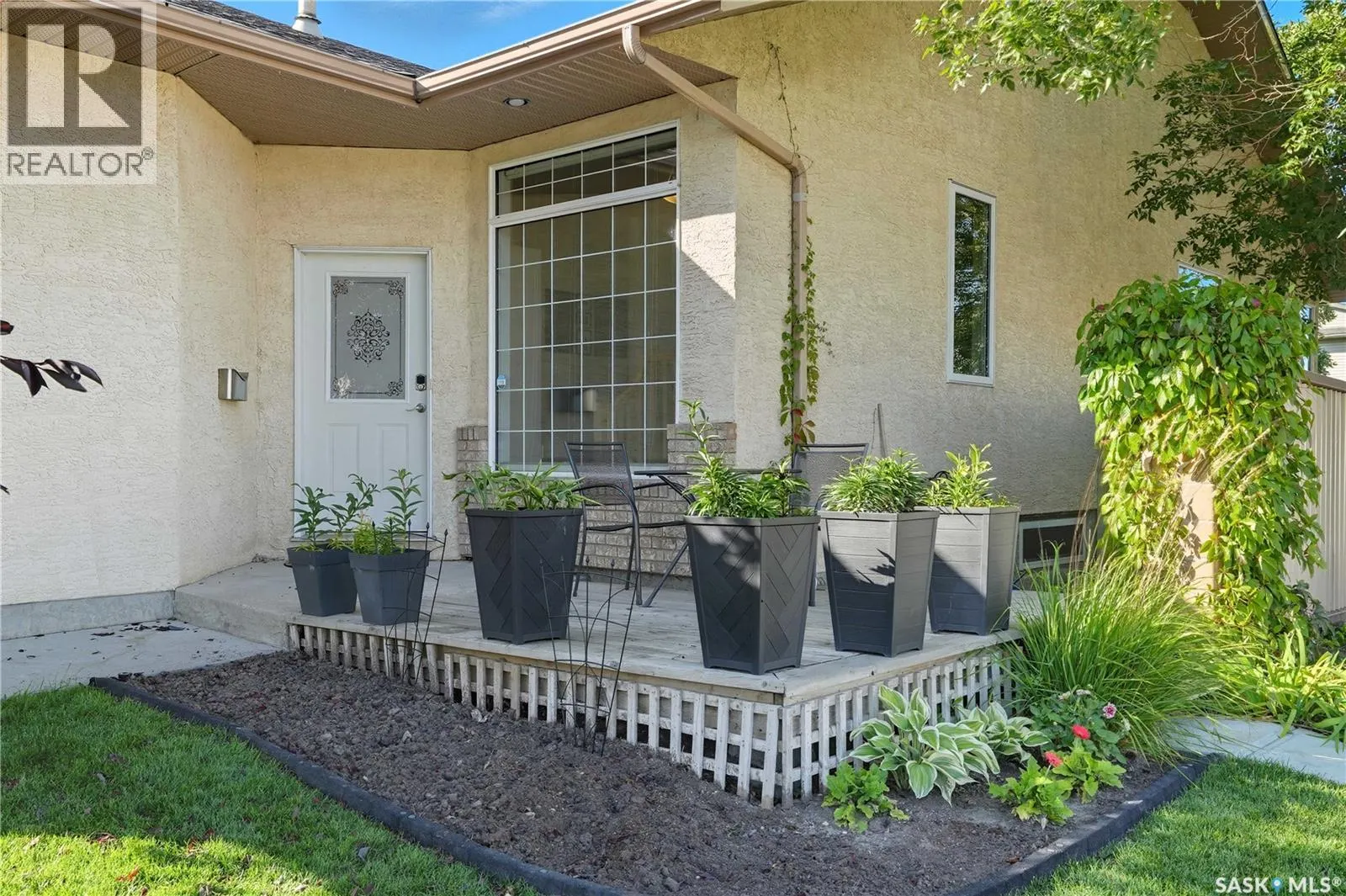 1114 Degelman DRIVE